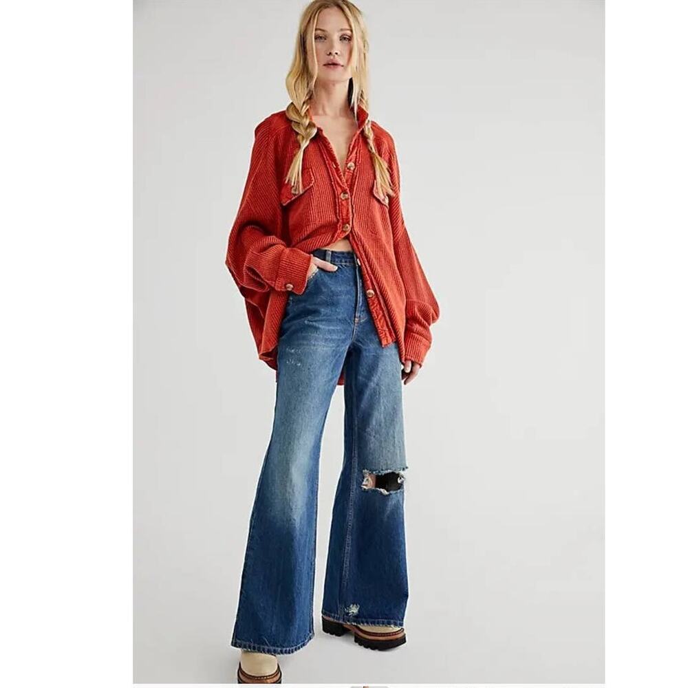 New Free People WTF CRVY Misfit Flare Jeans $128 SIZE 28